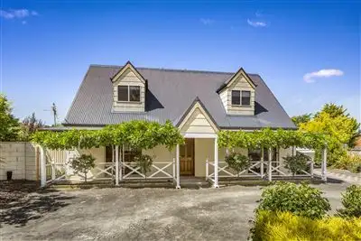 10 Acacia Court, Perth TAS 7300