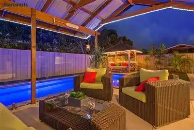 8 Strathalbyn Loop, Carramar WA 6031