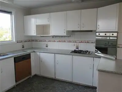 Second view of Homely house listing, 5 Comet Court, Zeehan TAS 7469