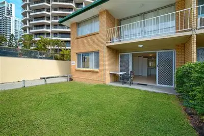 1/2 Charles Avenue, Broadbeach QLD 4218