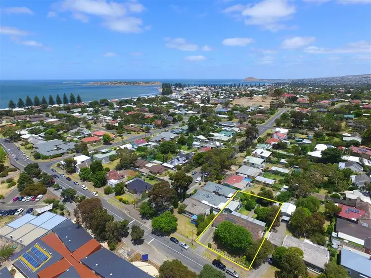 20 The Parkway, Victor Harbor SA 5211