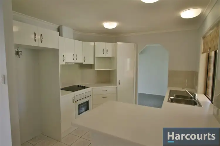 Third view of Homely house listing, 6 Jefferies Pl, Sandstone Point QLD 4511