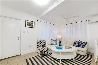 1/53 Nudgee Road, Hamilton QLD 4007