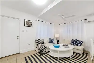 Main view of Homely unit listing, 1/53 Nudgee Road, Hamilton QLD 4007