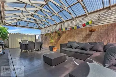 24 Leaf Street, Parafield Gardens SA 5107
