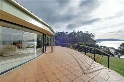 40 Fossil Cove Drive, Tinderbox TAS 7054
