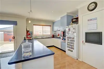 Fifth view of Homely house listing, 9 Whitely Crescent, Alfredton VIC 3350