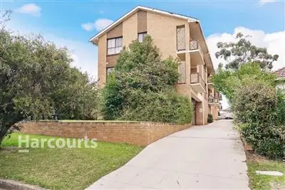1/55 Warby Street, Campbelltown NSW 2560