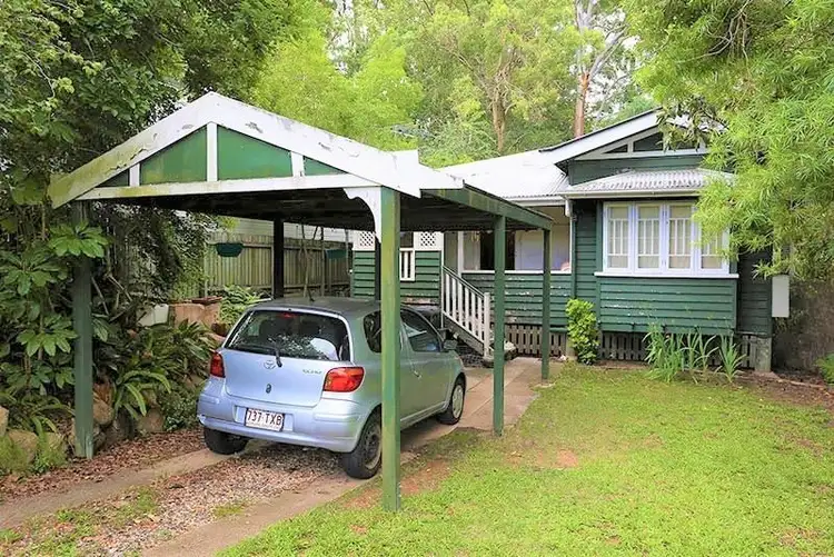 9a Ootana Street, Chapel Hill QLD 4069