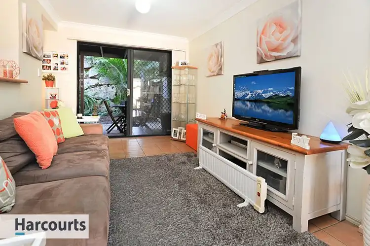 Second view of Homely townhouse listing, 2/128 Queens Road, Everton Park QLD 4053