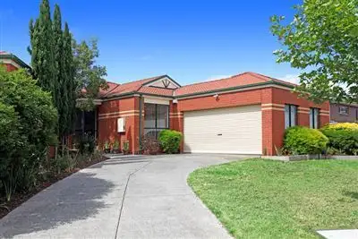 Main view of Homely house listing, 2/27 Oldfield Place, Epping VIC 3076