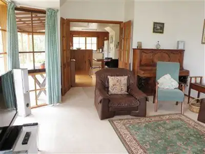 Seventh view of Homely house listing, 27 Riversdale Road, Alexandra VIC 3714