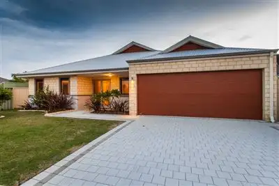 Main view of Homely house listing, 1 Kinglake Way, Aubin Grove WA 6164