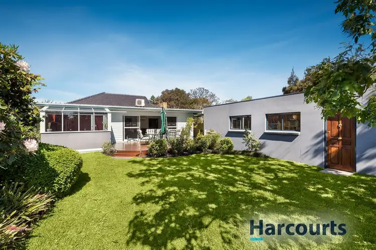 Second view of Homely house listing, 3 Donald Street, Mount Waverley VIC 3149