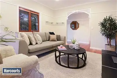 18 Mindi Court, Cashmere QLD 4500