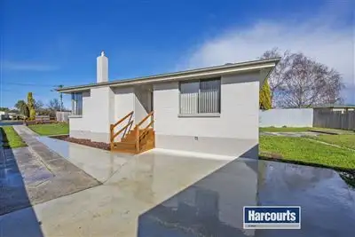 Second view of Homely house listing, 3 Palm Crescent, Wynyard TAS 7325