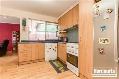 Sixth view of Homely house listing, 60 Endeavour  Drive, Cranbourne North VIC
