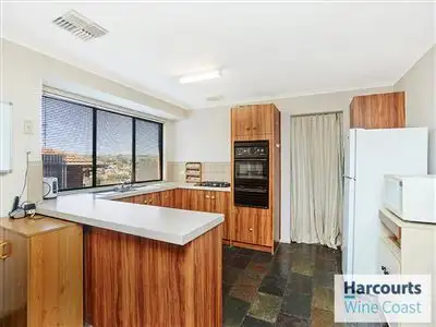 Fifth view of Homely house listing, 10 Kelso Court, Noarlunga Downs SA 5168
