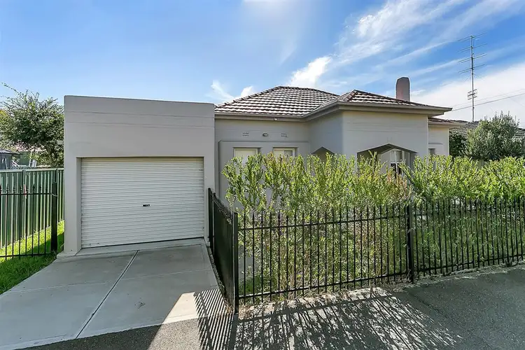 29 Acraman Street, Victor Harbor SA 5211
