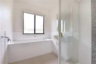 Sixth view of Homely unit listing, 1/40 Kananook Avenue, Seaford VIC