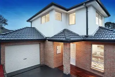Main view of Homely townhouse listing, 2/954 Canterbury Road, Box Hill South VIC 3128