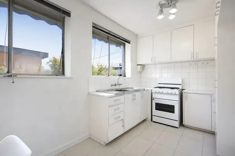 Third view of Homely apartment listing, 7/32 Ormond Road, Elwood VIC 3184