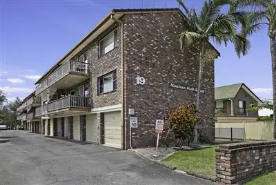 Main view of Homely unit listing, 12/19 Huth Street, Labrador QLD 4215
