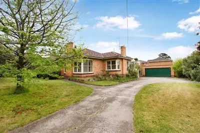2041-2043 Dandenong Road, Clayton VIC 3168