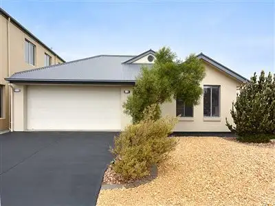15 Blanche Parade, Hindmarsh Island SA 5214