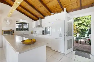 Fourth view of Homely house listing, 2 Alexander Street, Lota QLD 4179