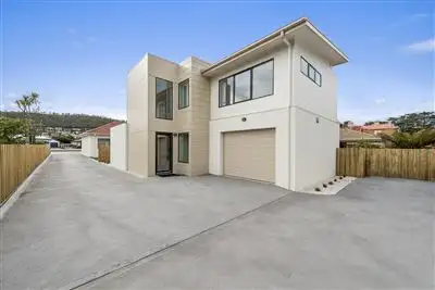 2&3/81 South Street, Bellerive TAS 7018
