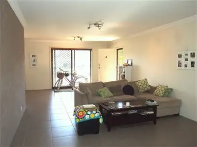 Third view of Homely unit listing, 2/2 Rope Court, Mermaid Waters QLD 4218