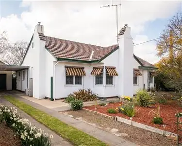 31 Lewis Street, Euroa VIC 3666
