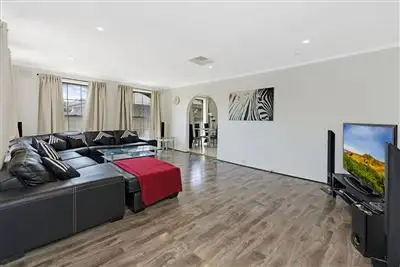 Sixth view of Homely house listing, 2 Beaumont Crescent, Lalor VIC 3075