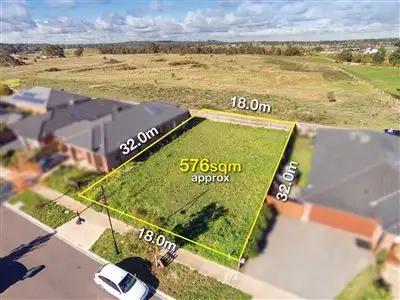 4 Nerida Crt, Doreen VIC 3754