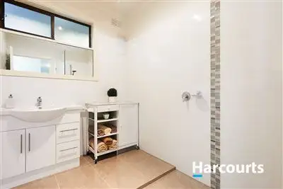 Sixth view of Homely house listing, 10 Evans Street, Lalor VIC 3075