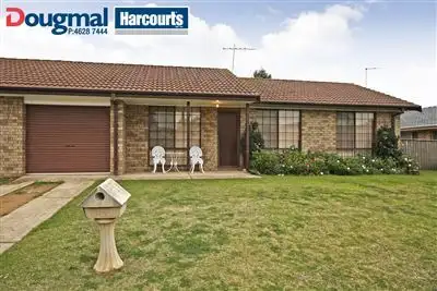 2/40 St Helens Park Drive, St Helens Park NSW 2560