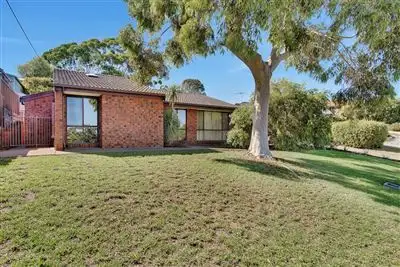 5 Robbie Drive, Reynella East SA 5161