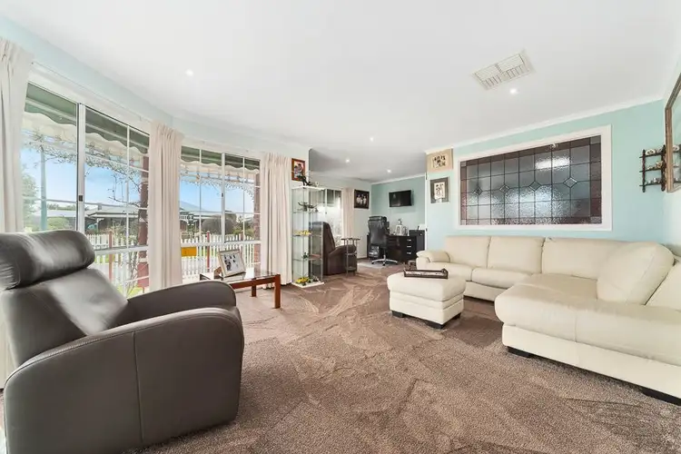 Fifth view of Homely house listing, 2 Wensley Close, Mornington VIC 3931