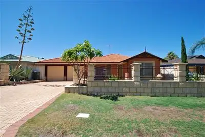 Main view of Homely house listing, 32 Worlanna Mews, Quinns Rocks WA 6030