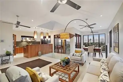 Fifth view of Homely house listing, 7a Glamis Court, Castle Hill QLD 4810