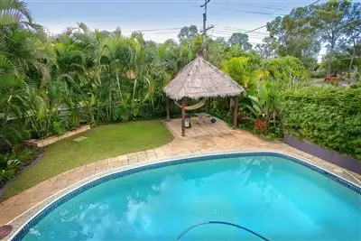 94 Heeb Street, Benowa QLD 4217