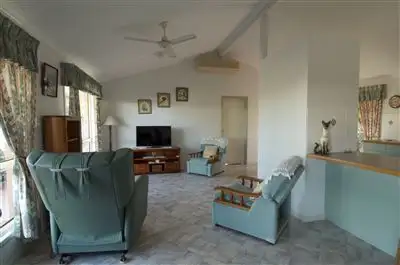 Fifth view of Homely unit listing, 5/16a Beaonsfield Road, Beaconsfield QLD 4740