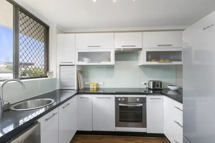 Seventh view of Homely unit listing, 5/35 York Street, Coorparoo QLD 4151