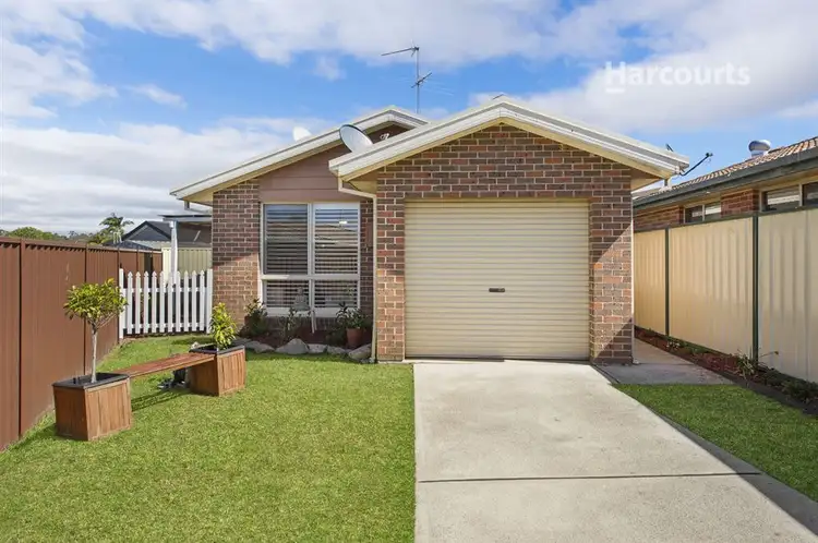 9A Reynaldo Place, Rosemeadow NSW 2560