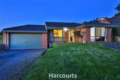 Main view of Homely house listing, 19 Justin Place, Pakenham VIC 3810
