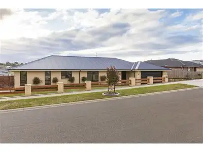 Fifth view of Homely house listing, 24 Bladen Street, Warragul VIC 3820