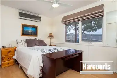 Fifth view of Homely house listing, 1 Wingala Court, Hastings VIC 3915