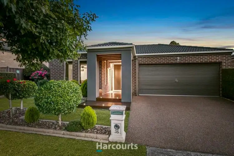 35 Tyrone Avenue, Pakenham VIC 3810