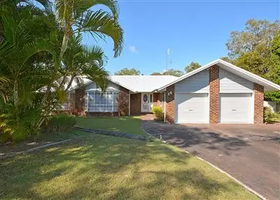 16 Windemere Road, Wondunna QLD 4655